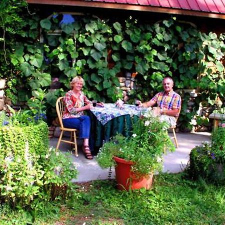 China Bend Winery Bed And Breakfast Kettle Falls 外观 照片